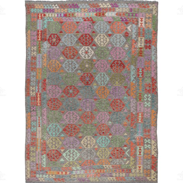 Pakistan | 8'2"x11'1"