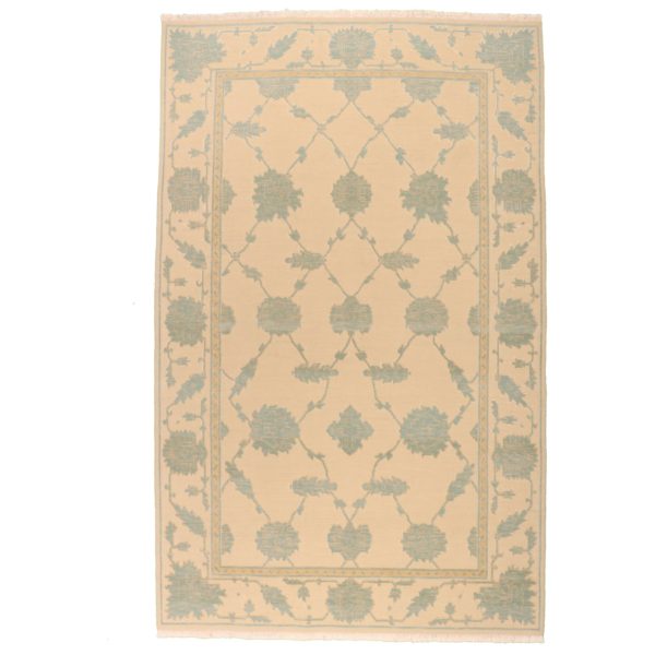 India | 5'10"×8'10"