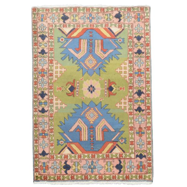 Armenia | 4'3"×6'3"