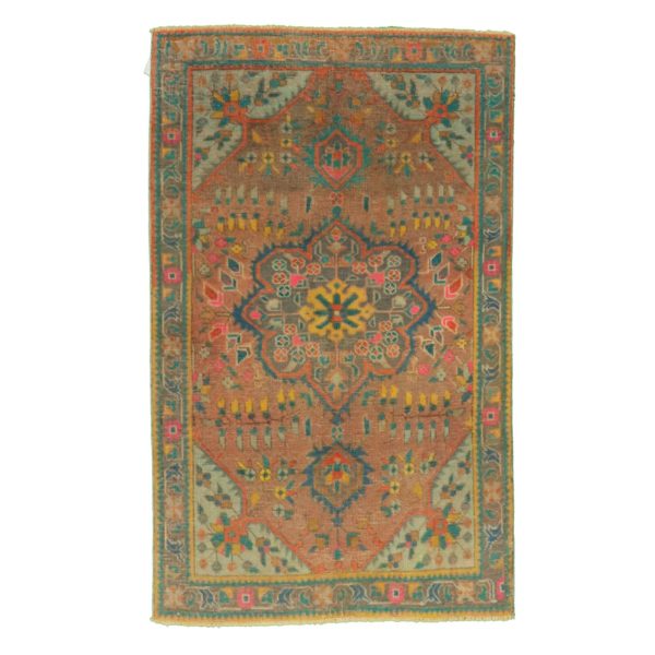 Pakistan | 3'1"×5'0"