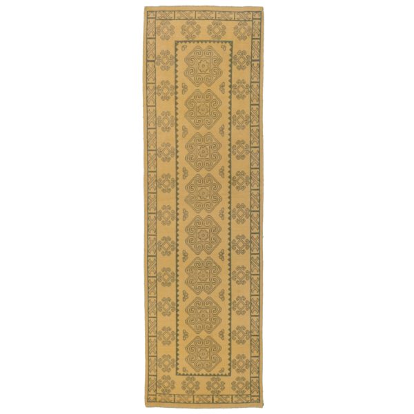 Pakistan | 3'0"×9'9"