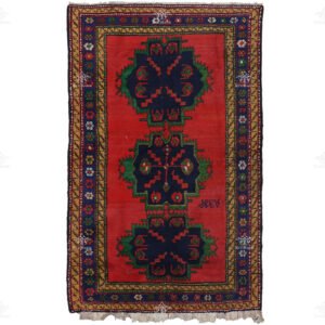 Armenian | 4'9"×7'7"