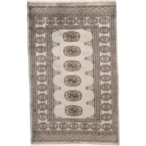 Pakistan | 2'7"×4'0"